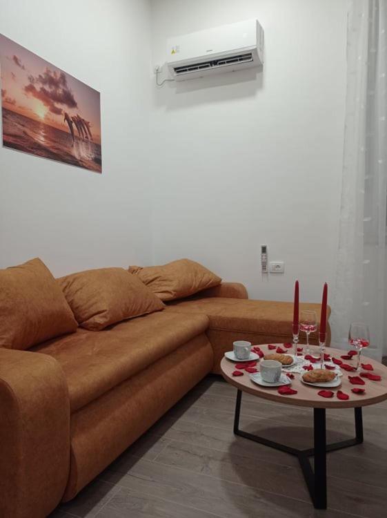 شقة غييكا  في Apartman Cezar المظهر الخارجي الصورة