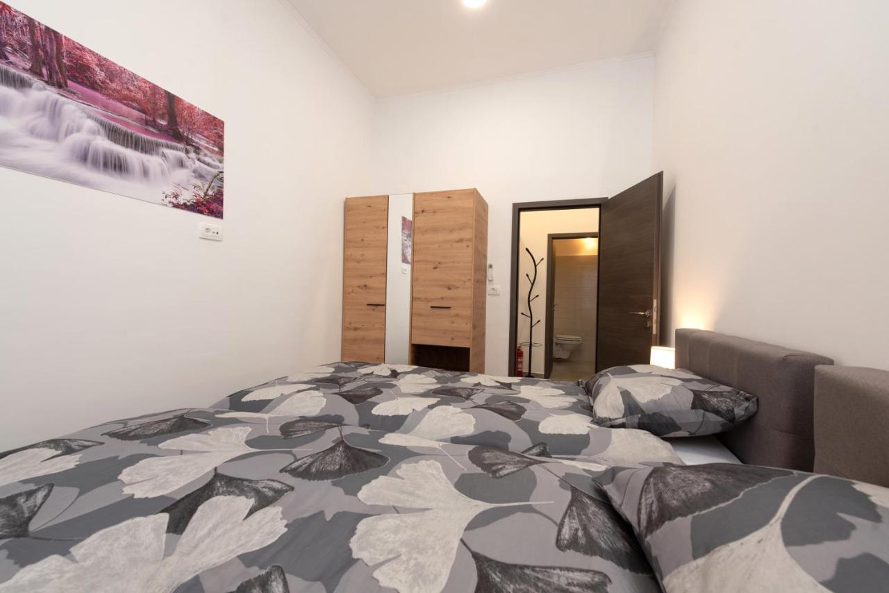 شقة غييكا  في Apartman Cezar المظهر الخارجي الصورة